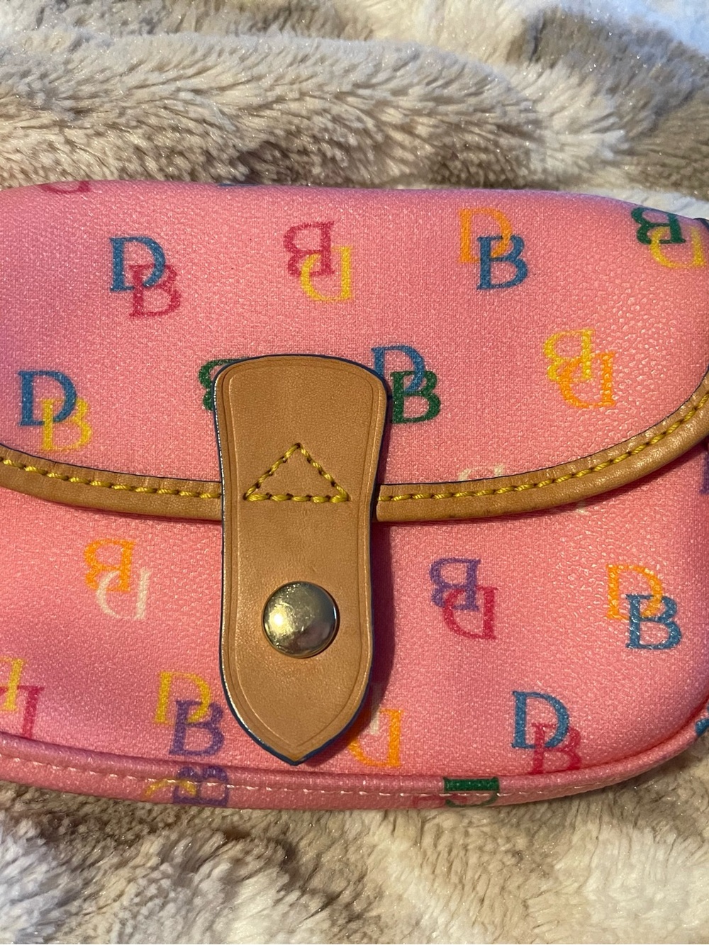 Dooney & Bourke Pink Multicolor DB Logo Wristlet with Tan Trim - Picture 2 of 13
